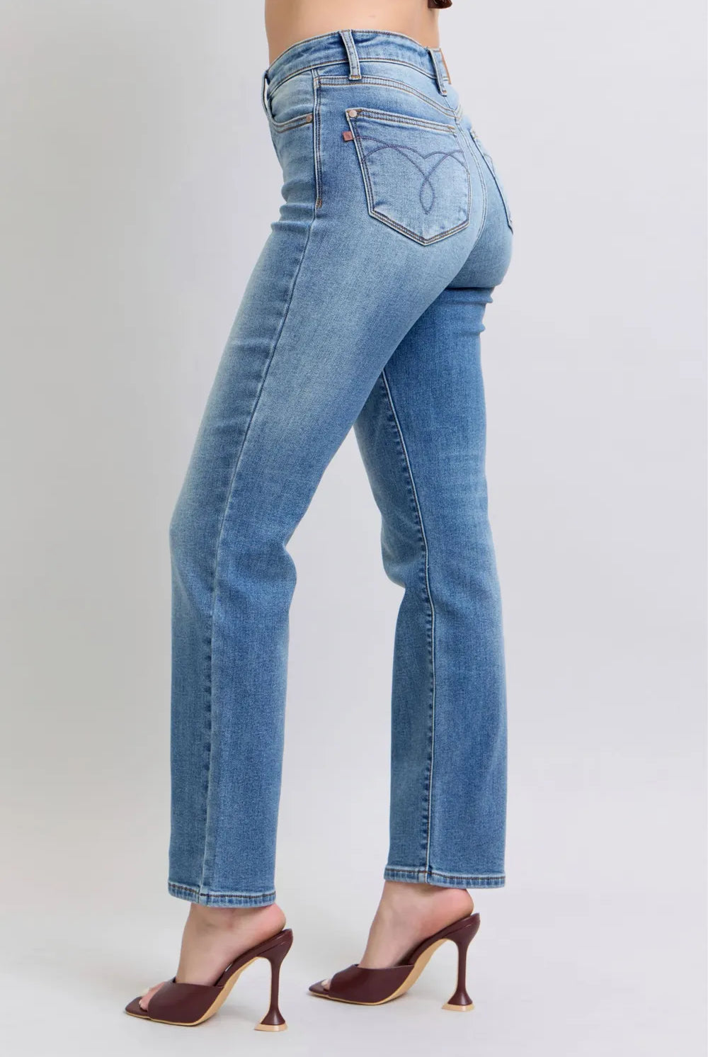 03642b29-bb0b-4e1e-bf4d-be3cae465490-Max