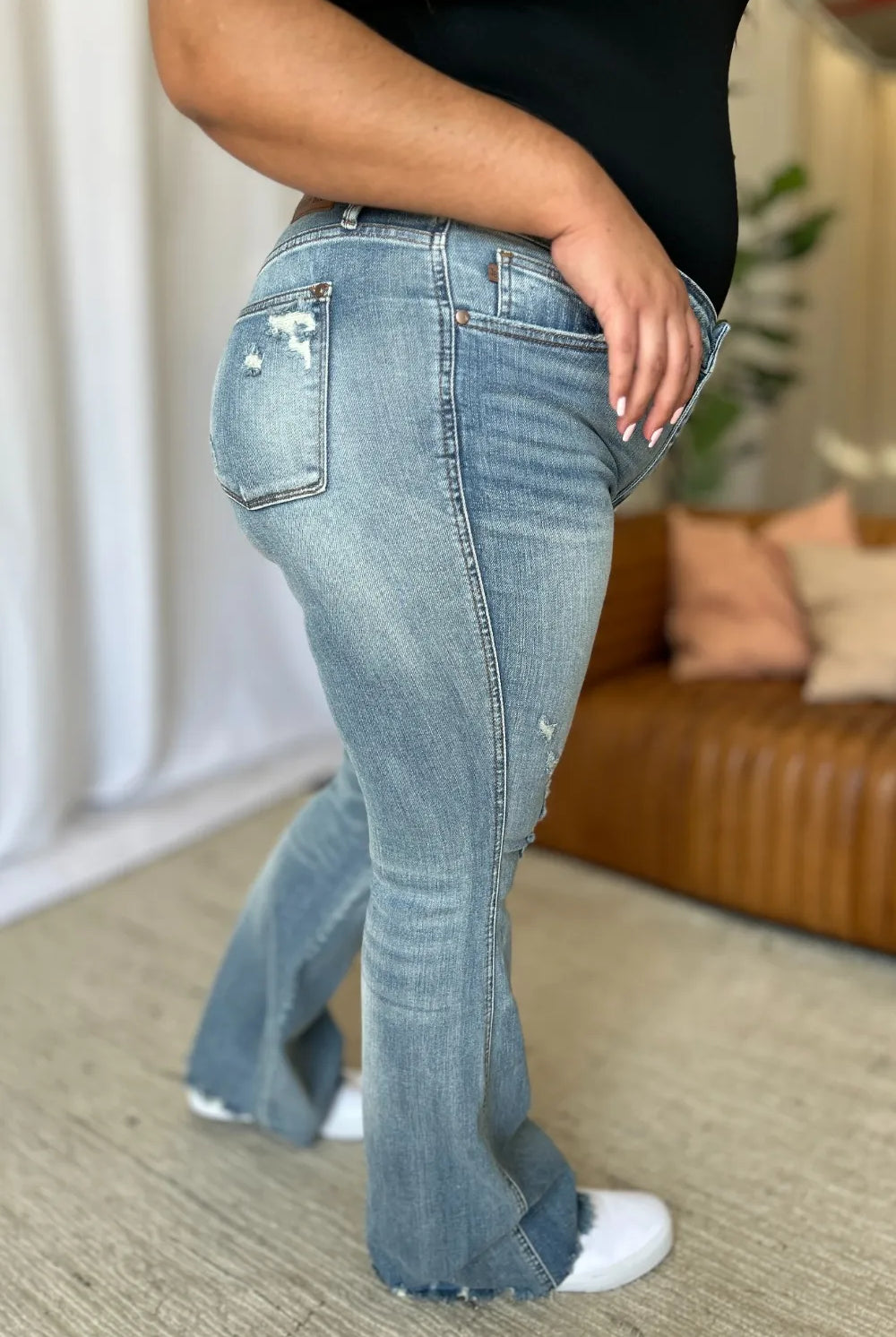 40560822-8924-4285-83a4-a1ee500714f6-Max