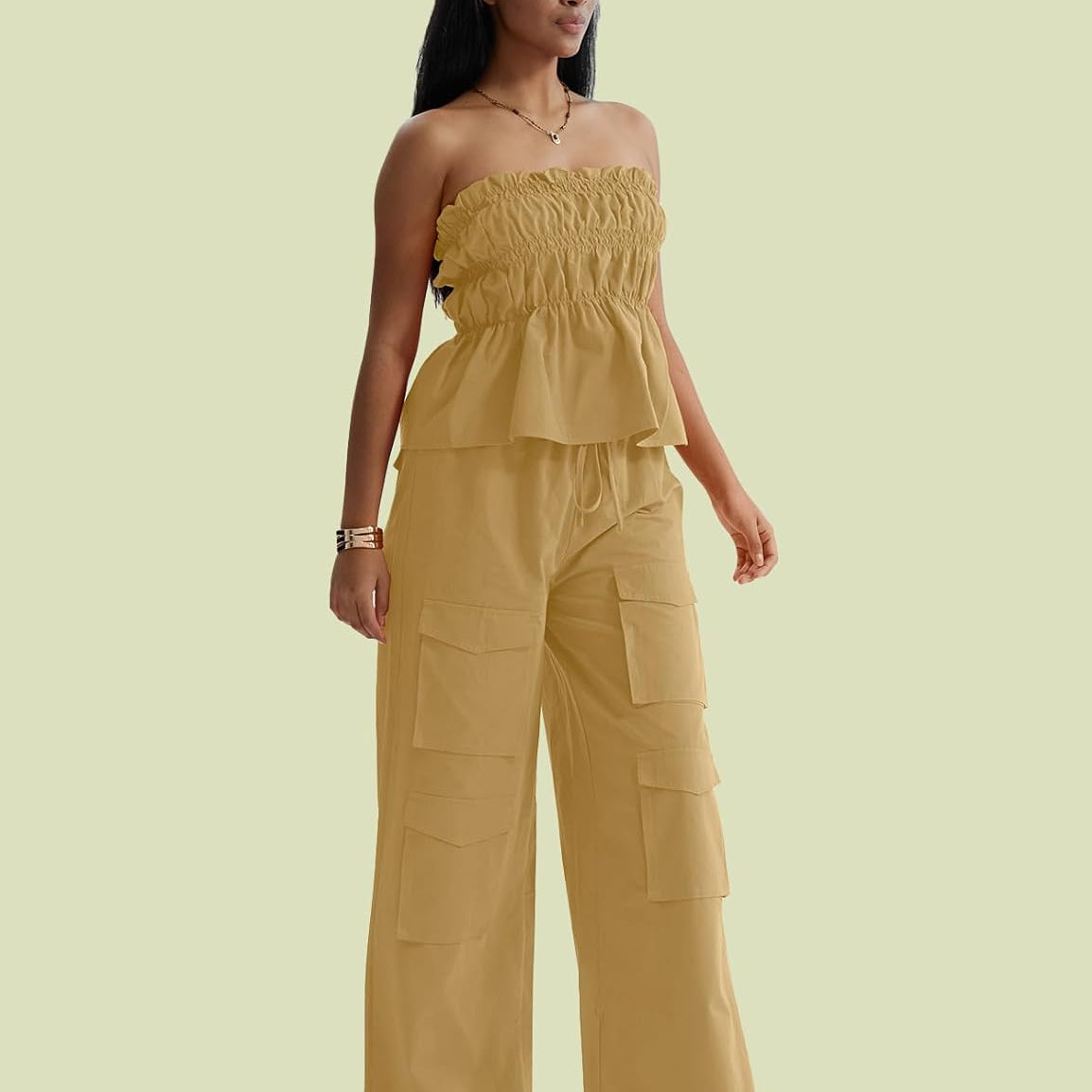 CHERFLY Women's 2 Piece Outfits 2025 Summer Sleeveless Sweatsuits Tube Top Cargo Pants with Pockets Casual Tracksuits