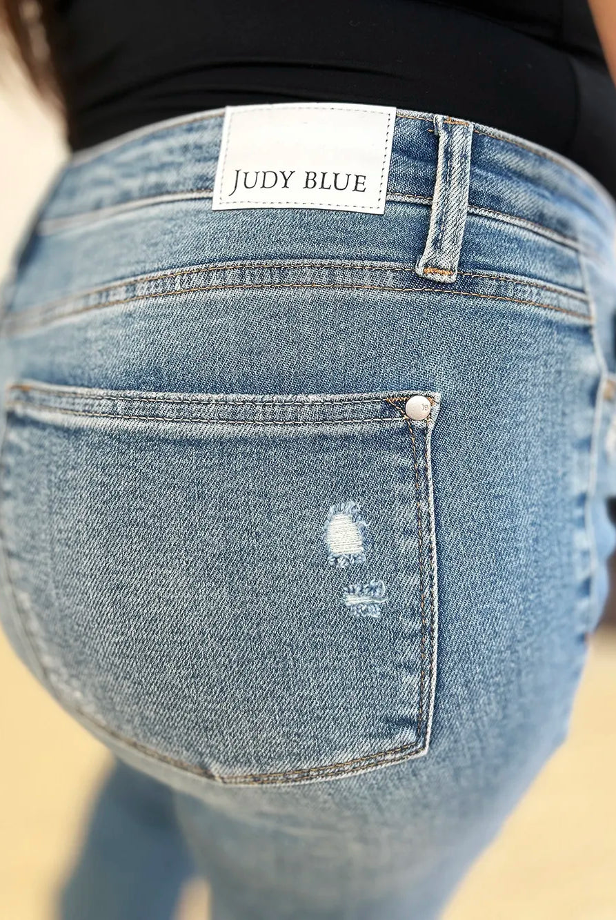 6736742e-6c99-4778-b2d8-50ff480160f4-Max