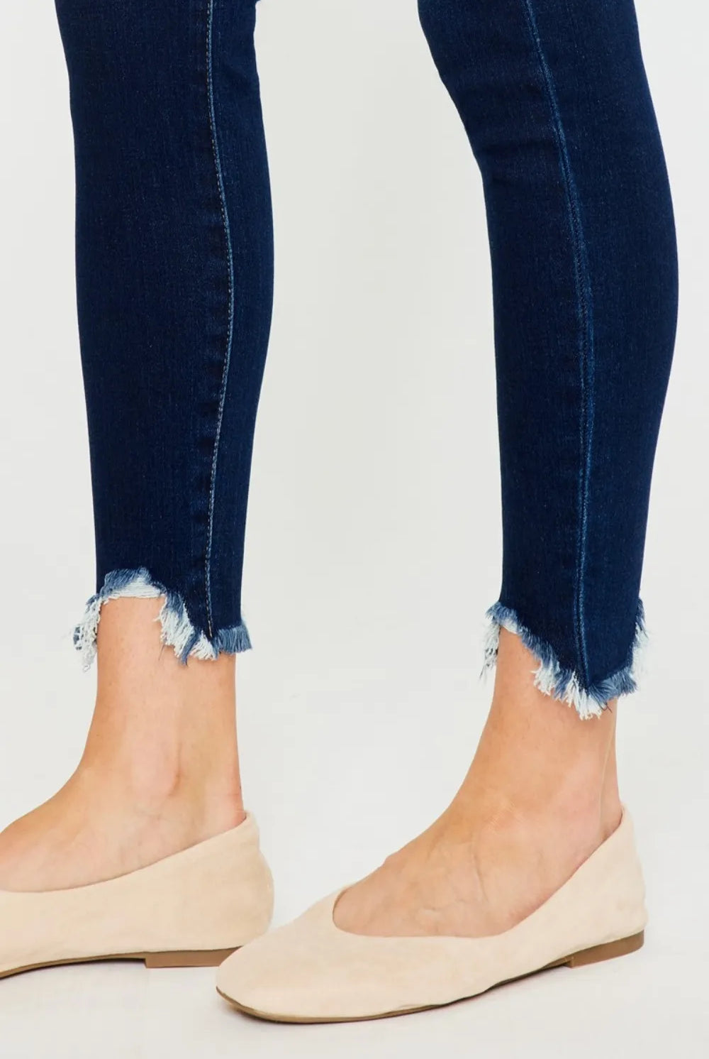 6cbd3f84-783a-4bae-af97-110daa9f297e-Max