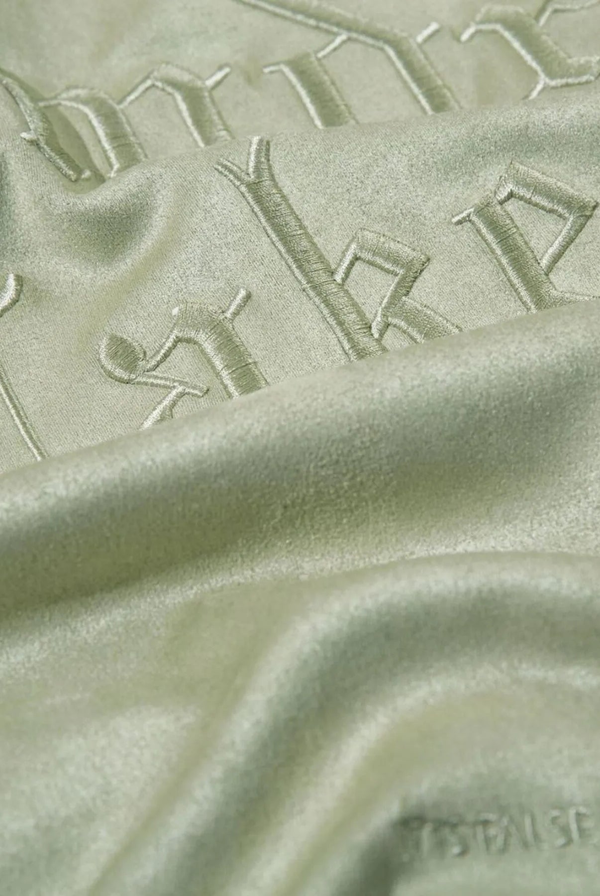 70623b774e984ac489c7413da45cb35f-Max-Origin