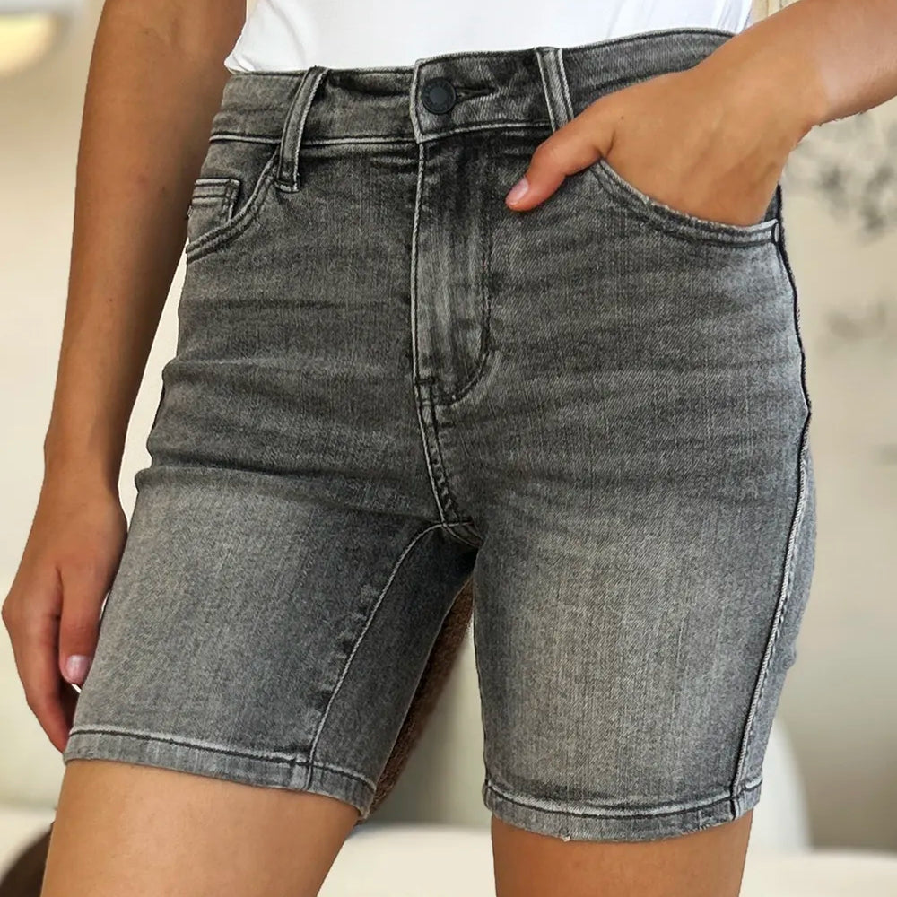 7446e849-665f-47b6-b8f1-76bfc2e5934b-Max