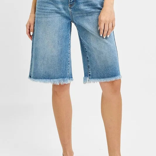 96abe3b67312423cb0af7d909ee52d45-Max-Origin