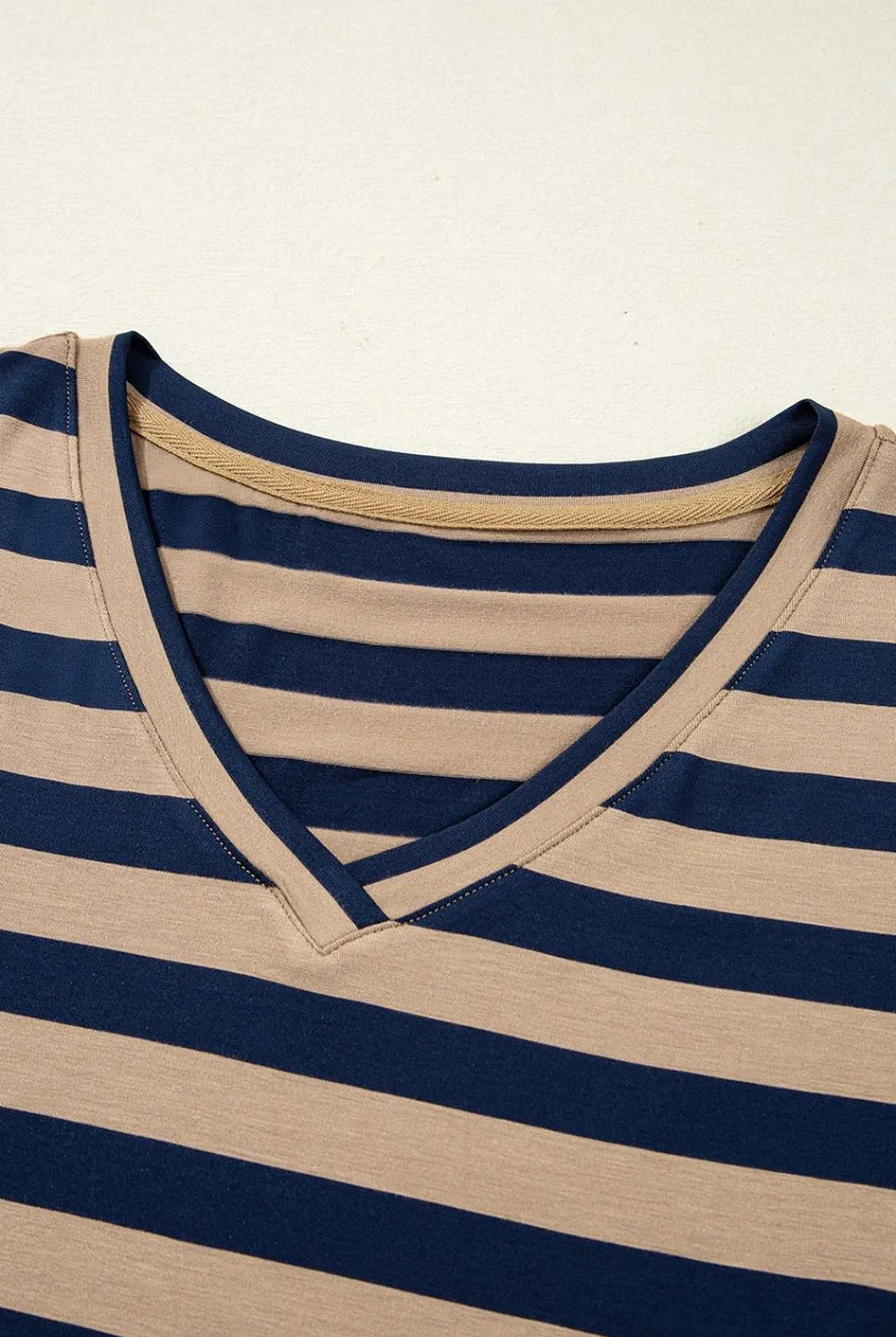 a54d1114-f808-4347-b854-9f000118a0f6-Max