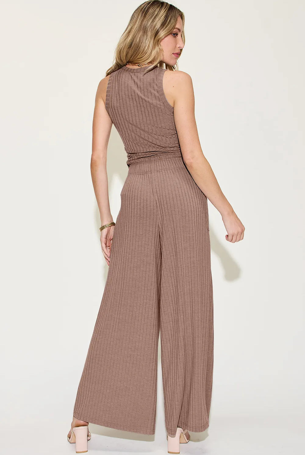 a6642027-a166-473f-8ca3-de0484fa5f44-Max