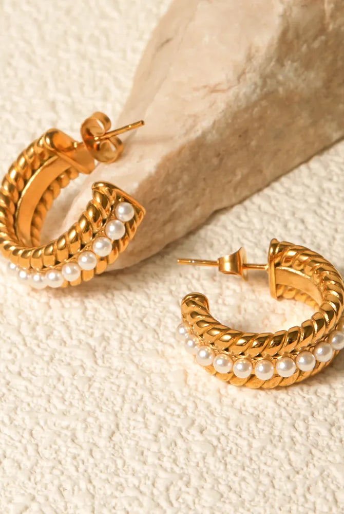 ac663fbf-bd60-4f9d-a7aa-1b95b9e2e34c-Max