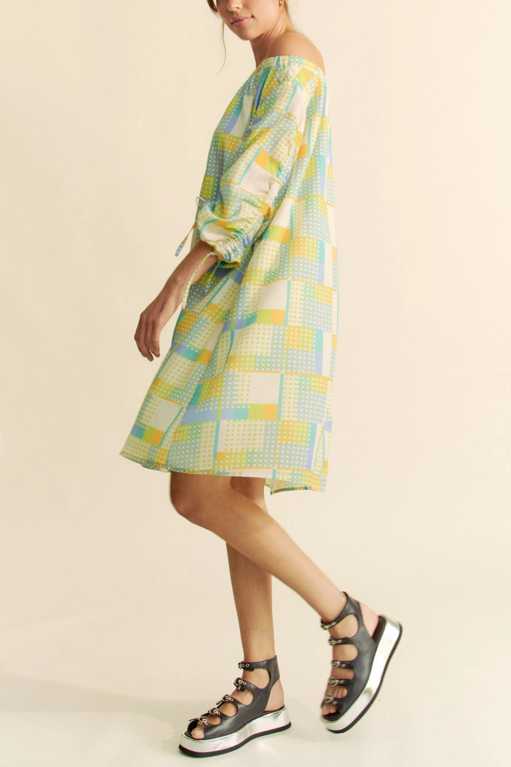 b711cab3a02f432faa920b3878a3575e-Max-Origin