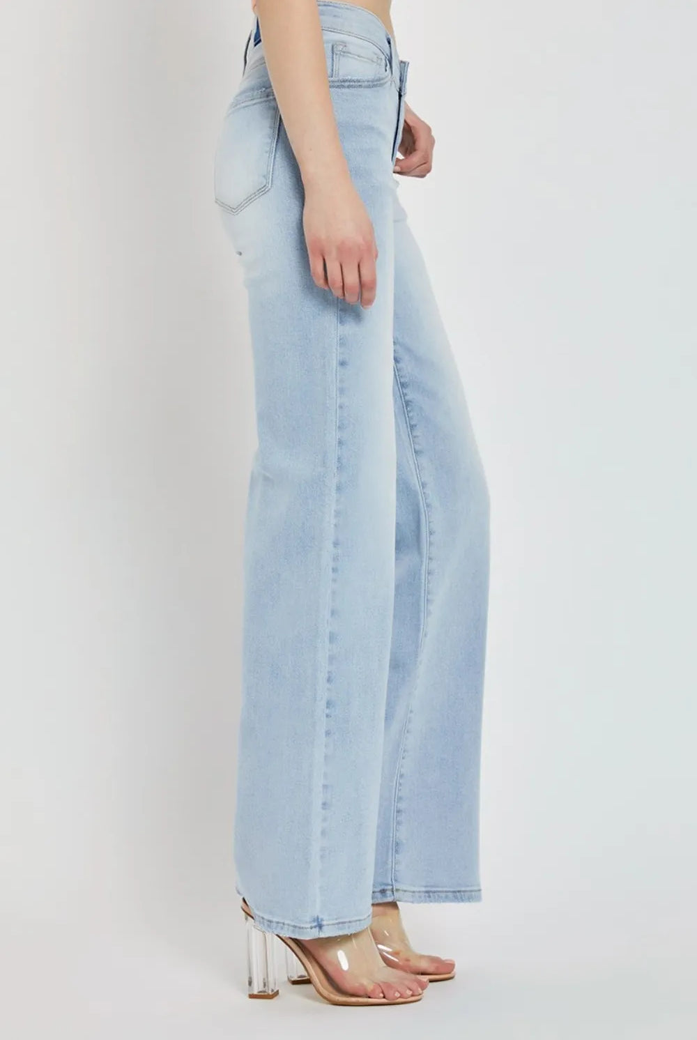 d69efe50-4651-4773-9ffe-1499967e56af-Max