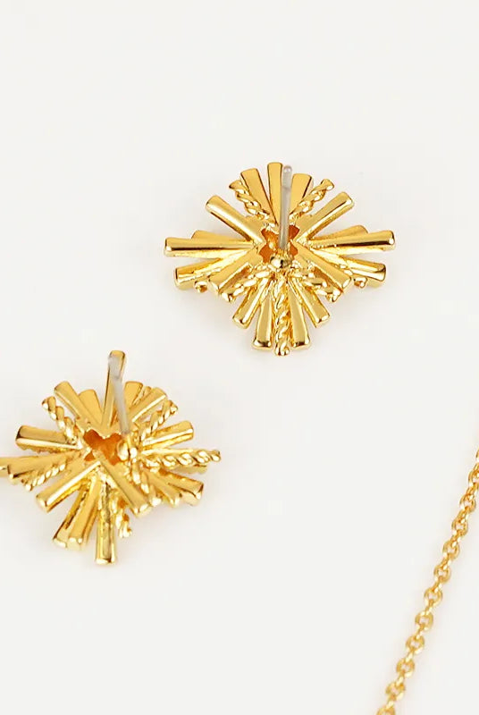 e05601dd-ab91-4068-a6ca-45b9cf9ed38f-Max