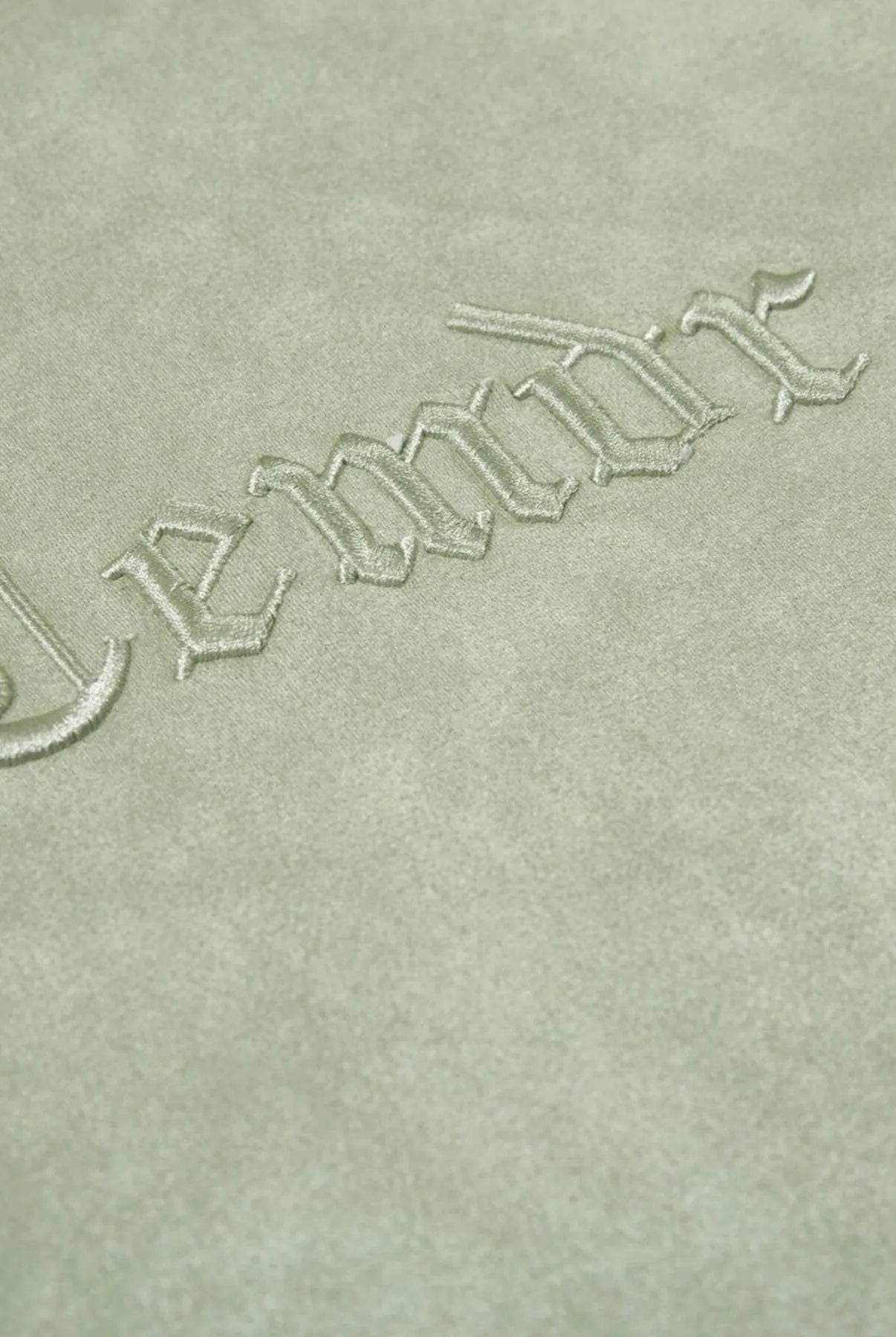 e8a62a1386e44a99a6c0bc2b14365c2b-Max-Origin