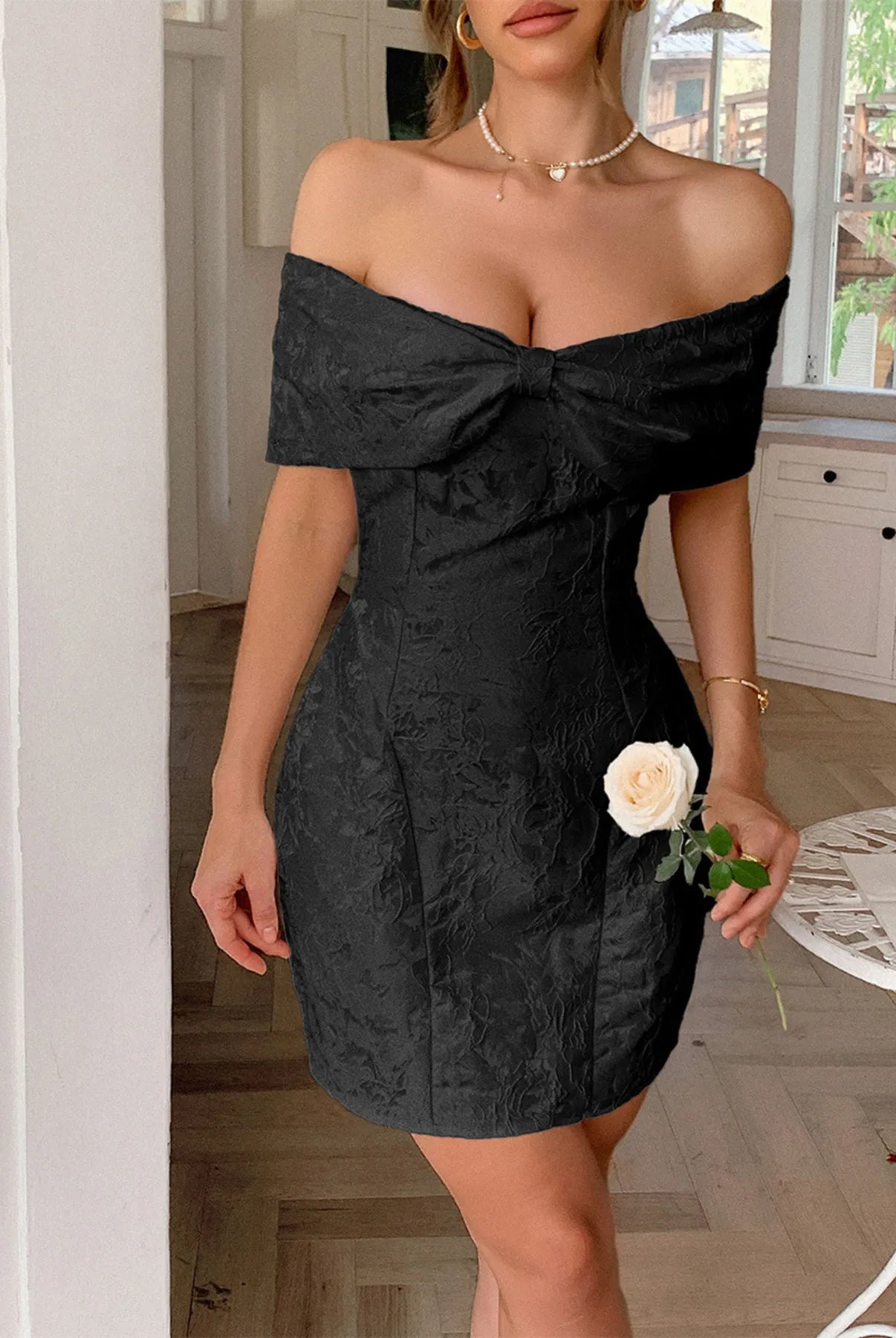 f677bfee6e5a49f7bb07777591dc250f-Max-Origin