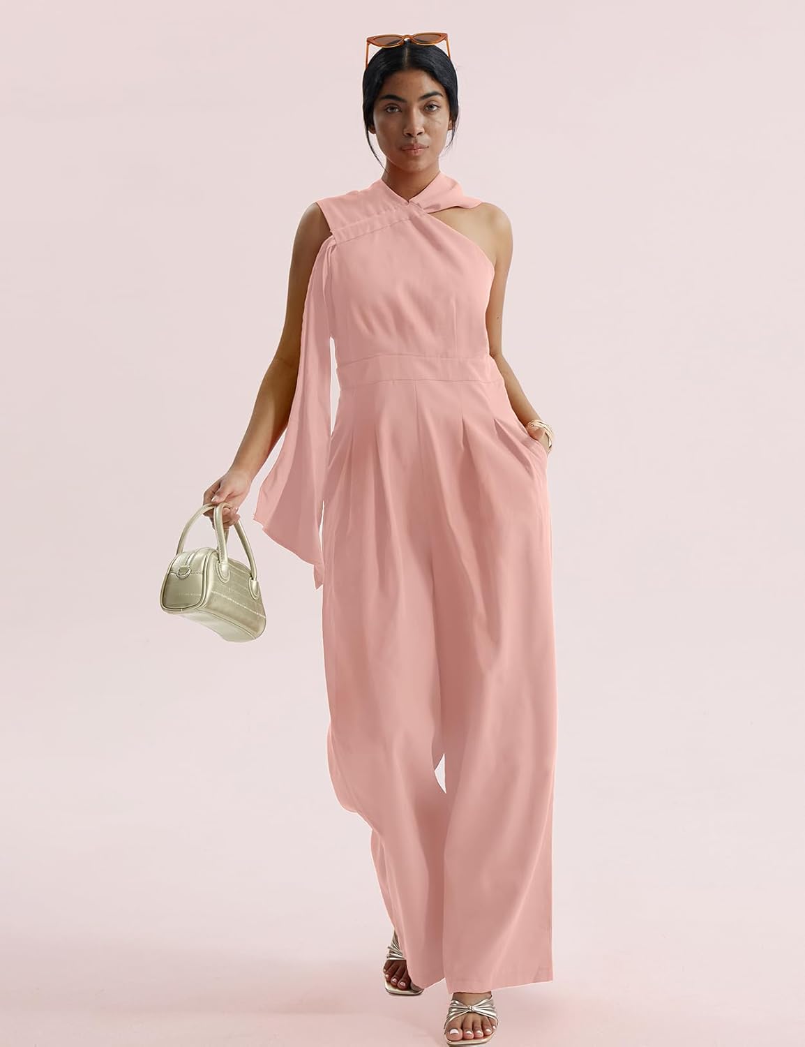 Discover the Allure of CHERFLY's Ruffle Neckline Backstrap Jumpsuits